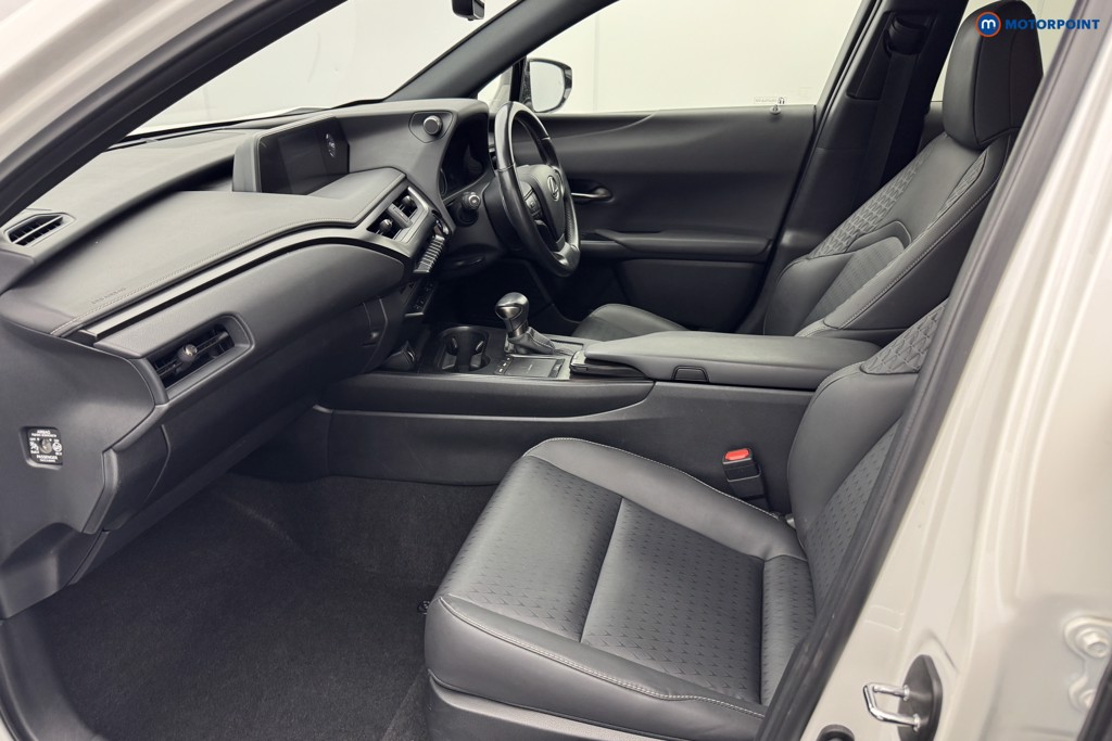 Used Lexus UX 2021 for sale - 76089860: Photo 17