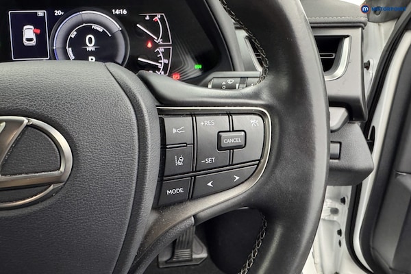 Used Lexus UX 2021 for sale - 76089860: Photo 21