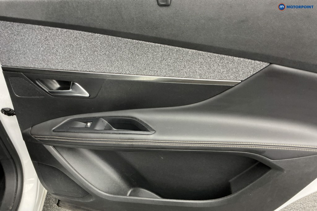 Used Peugeot 5008 2019 for sale - 76394669: Photo 31