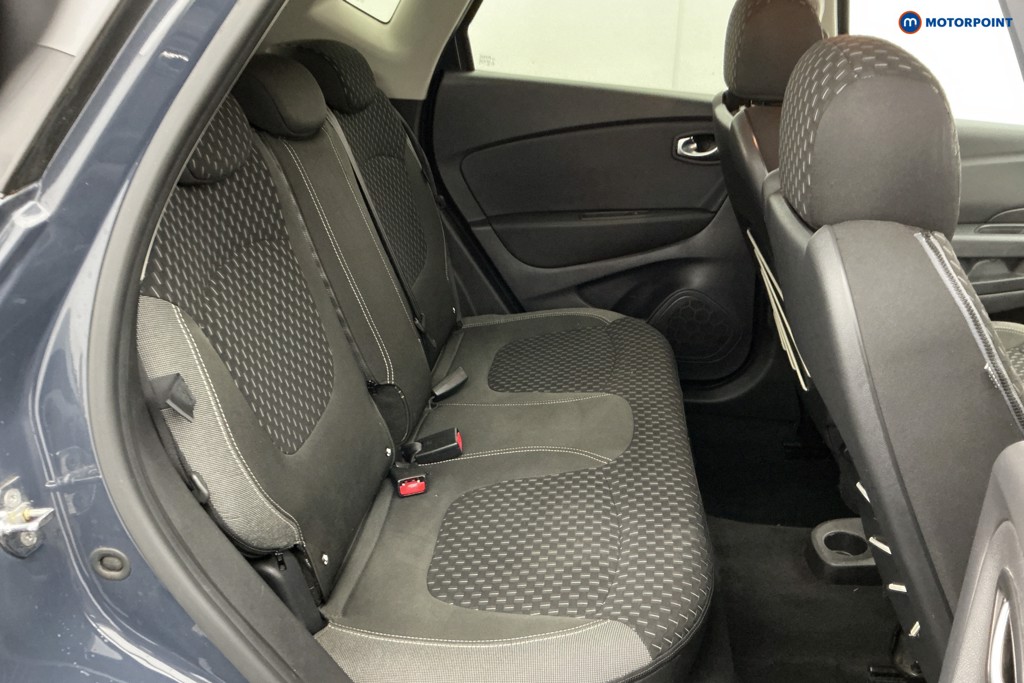 Used Renault Captur 2017 for sale - 76933782: Photo 13