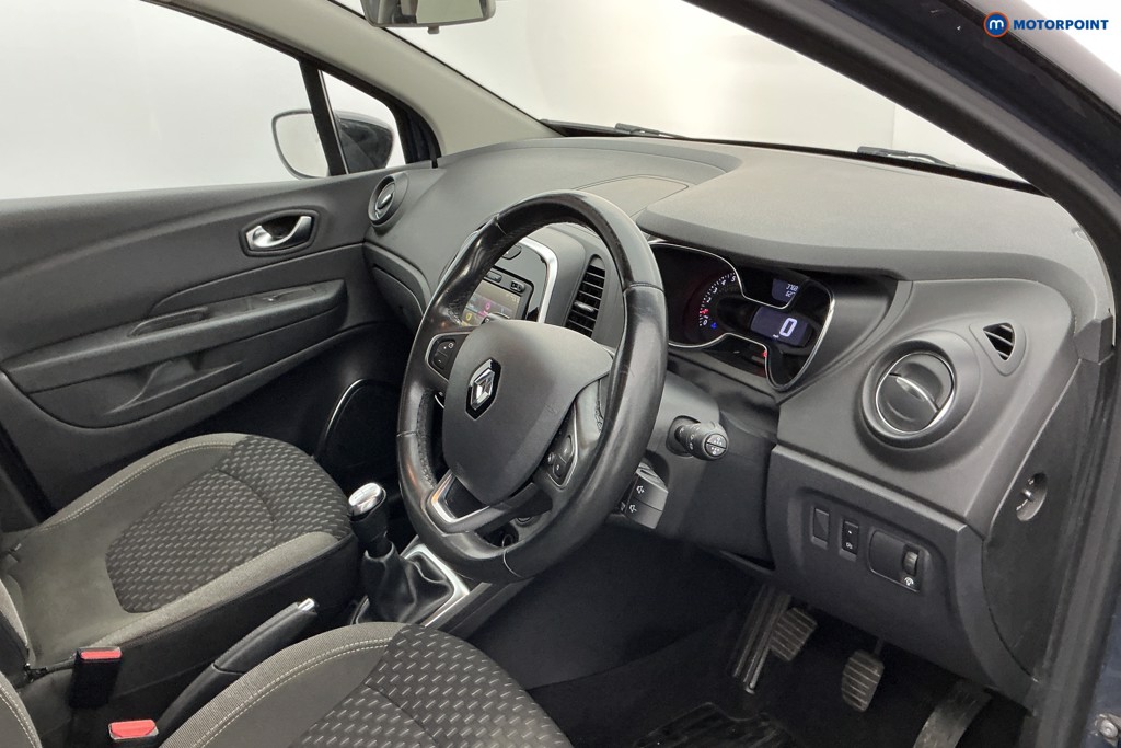 Used Renault Captur 2017 for sale - 76933782: Photo 16