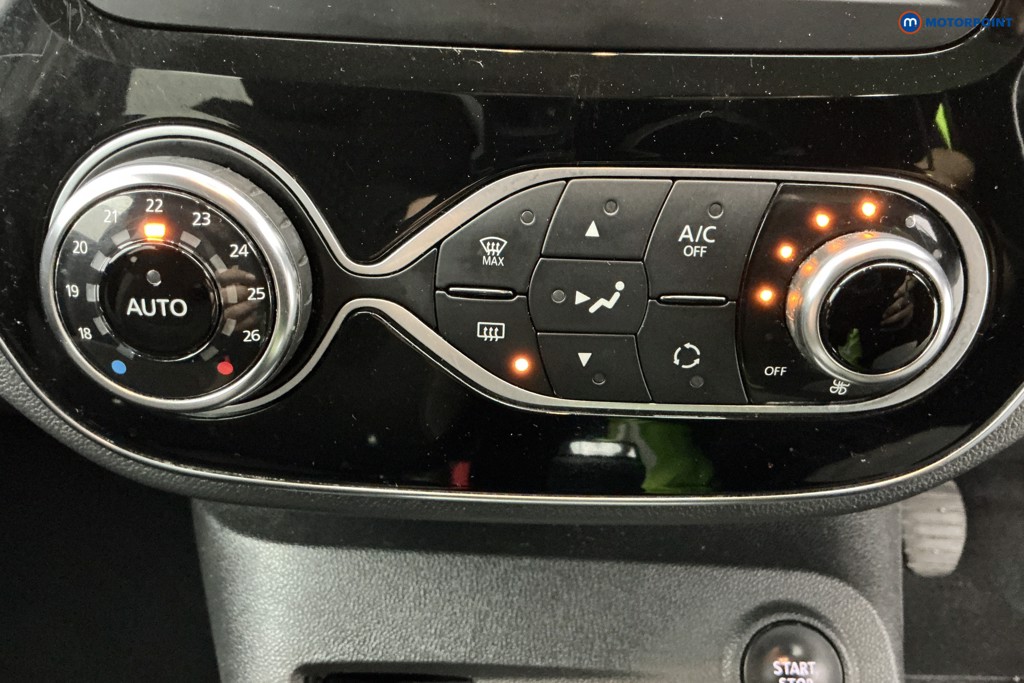 Used Renault Captur 2017 for sale - 76933782: Photo 25