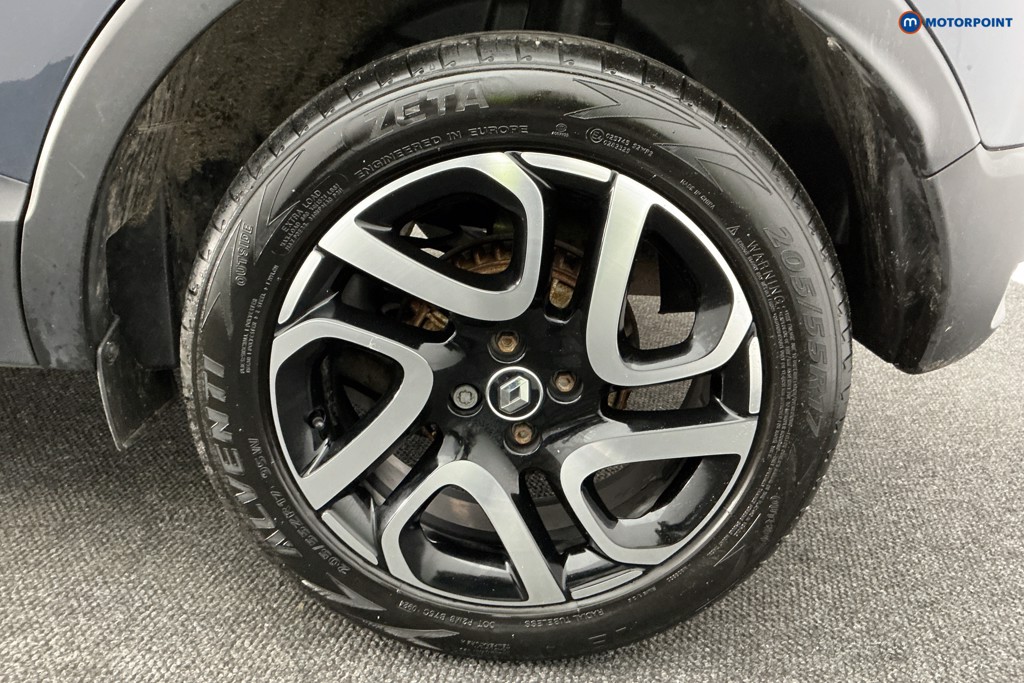 Used Renault Captur 2017 for sale - 76933782: Photo 42