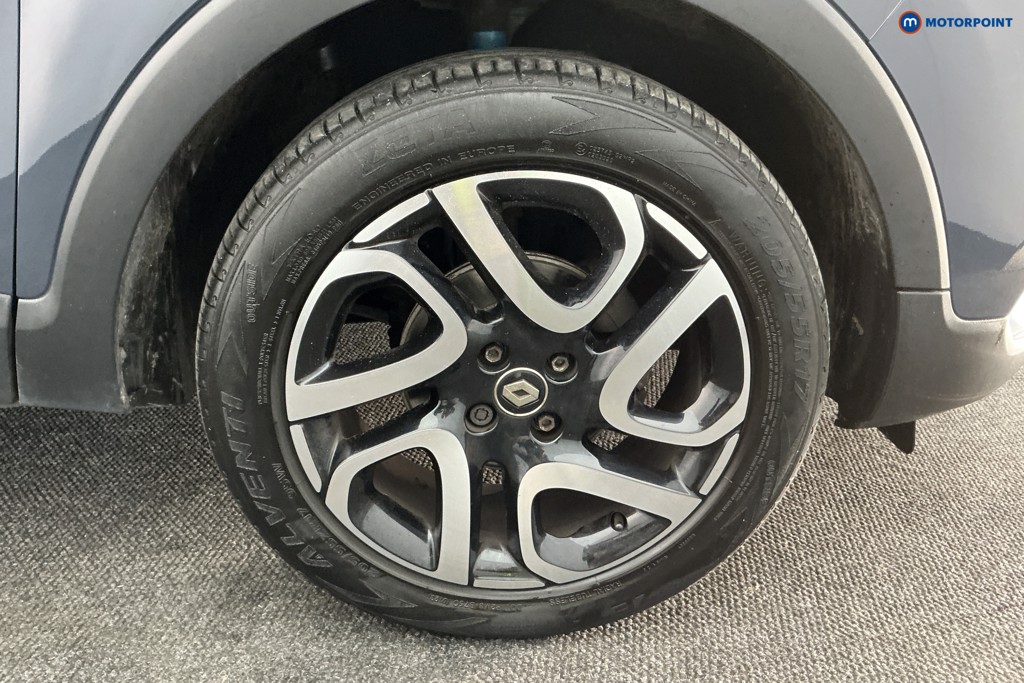 Used Renault Captur 2017 for sale - 76933782: Photo 44