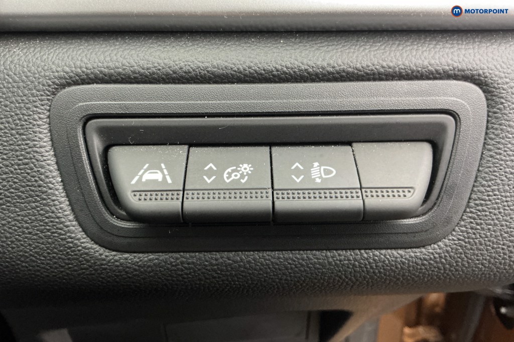 Used Renault Captur 2021 for sale - 77962511: Photo 33