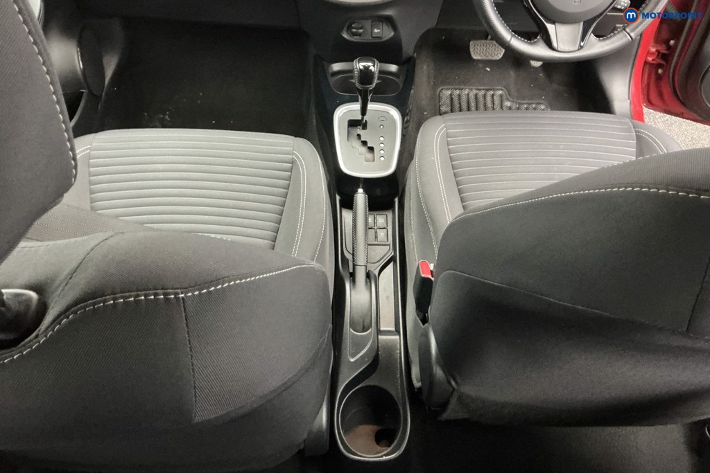 Used Toyota Yaris 2017 for sale - 77171190: Photo 23