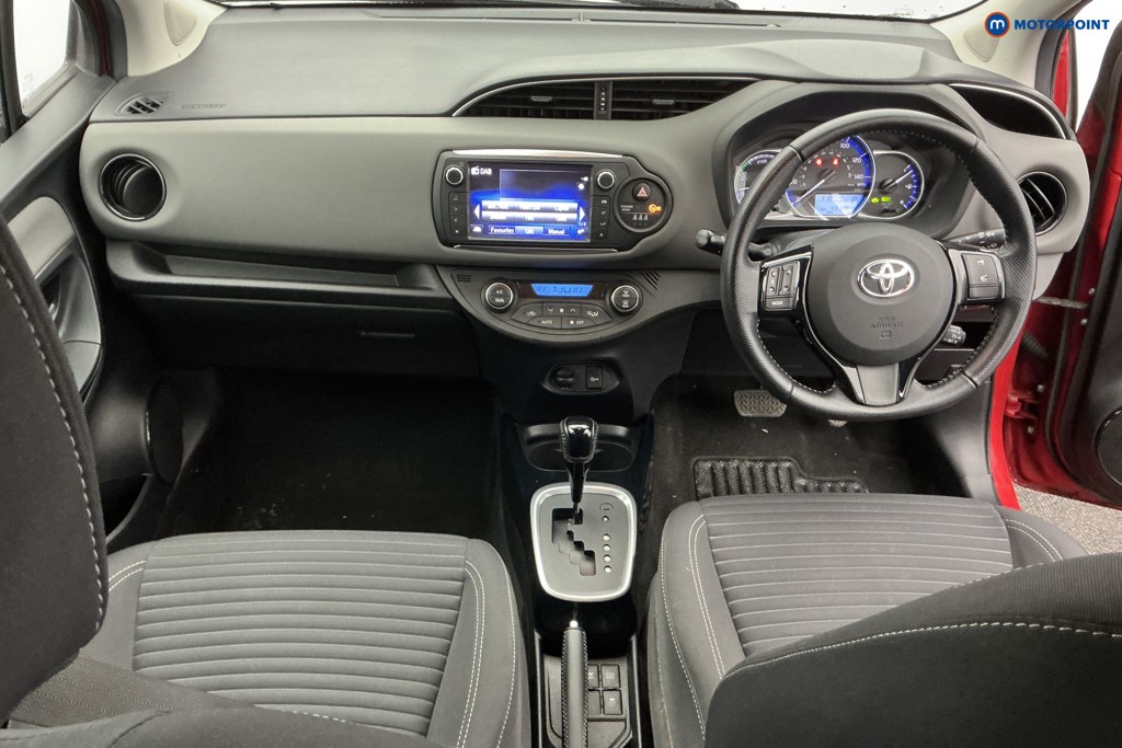 Used Toyota Yaris 2017 for sale - 77171190: Photo 24