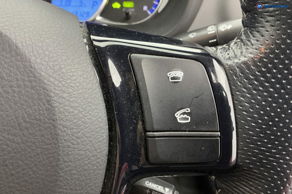 Used Toyota Yaris 2017 for sale - 77171190: Photo 33