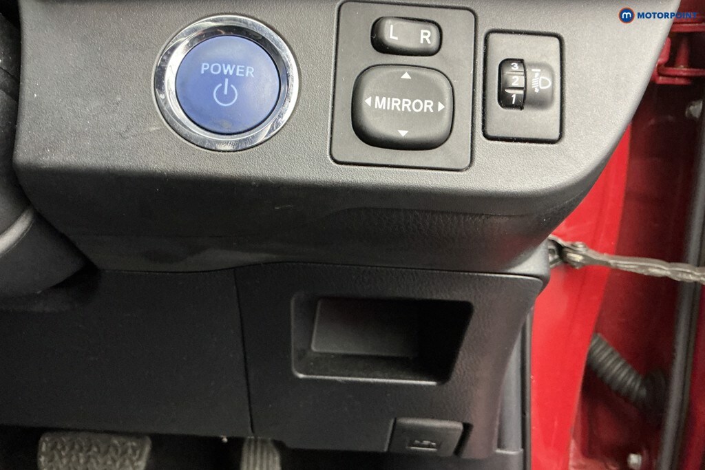 Used Toyota Yaris 2017 for sale - 77171190: Photo 34