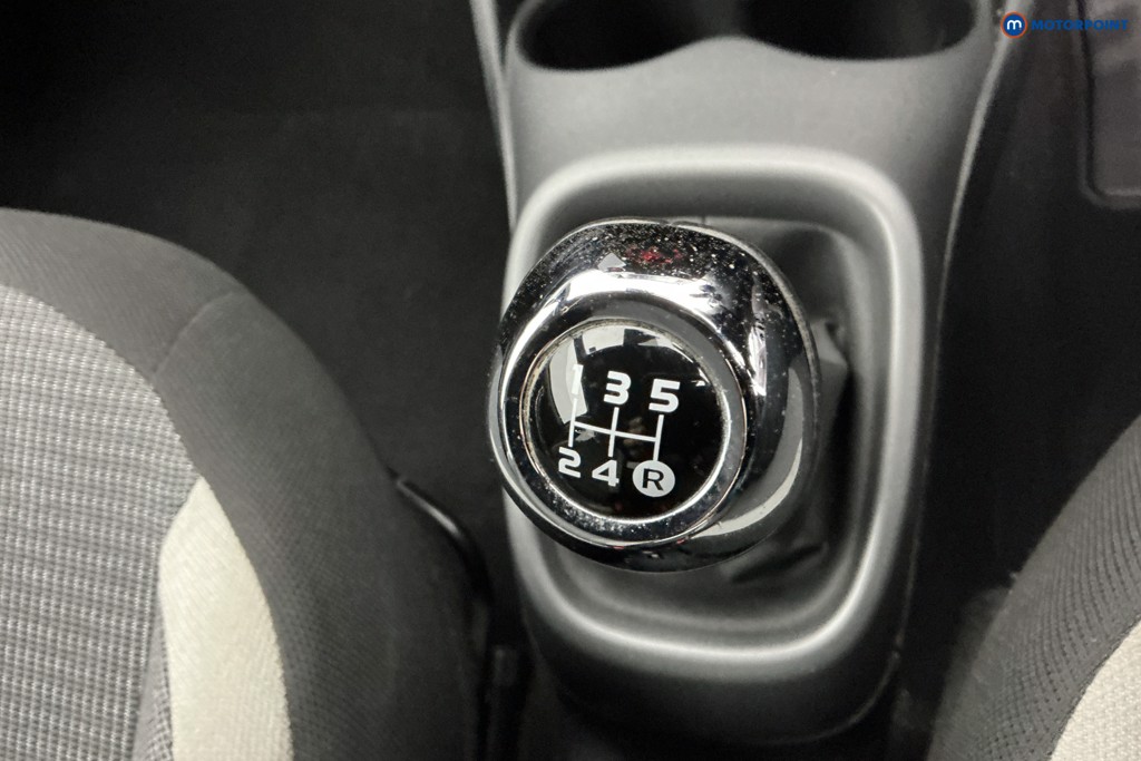 Used Toyota AYGO 2021 for sale - 77691897: Photo 26