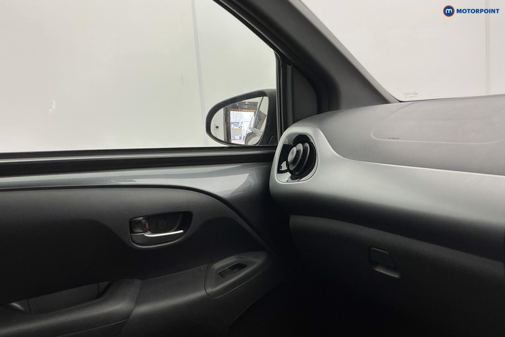 Used Toyota AYGO 2021 for sale - 77691897: Photo 30