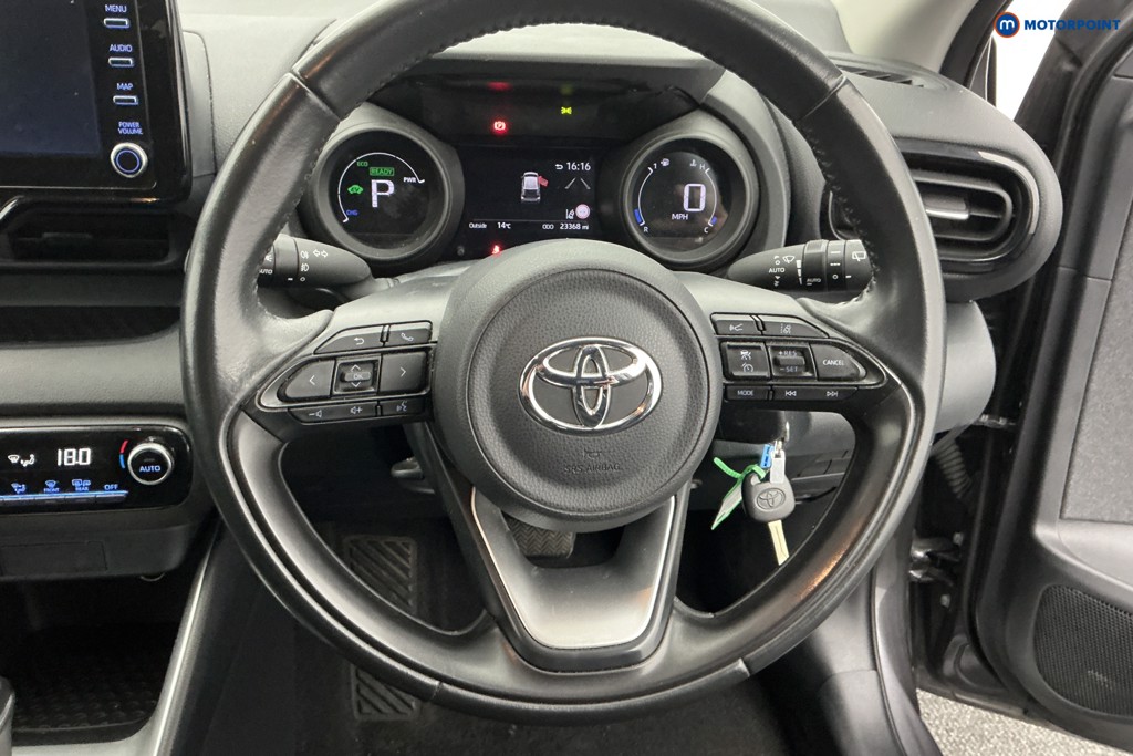 Used Toyota Yaris 2021 for sale - 76344950: Photo 14