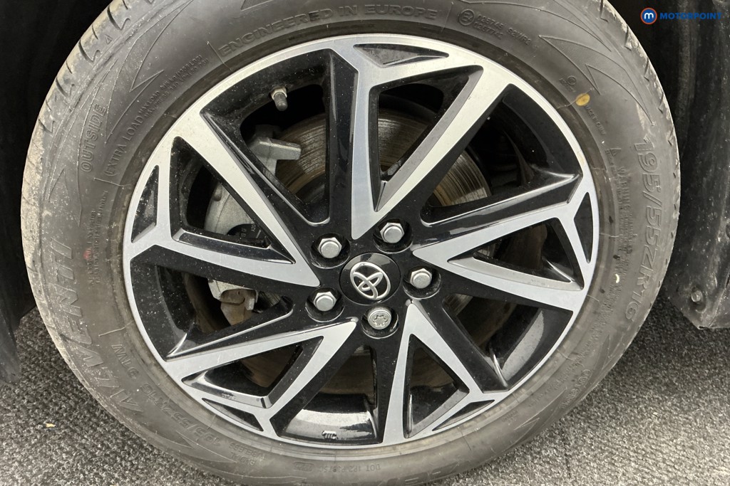 Used Toyota Yaris 2021 for sale - 76344950: Photo 44