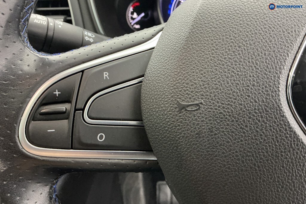 Used Renault Megane 2020 for sale - 77935296: Photo 33