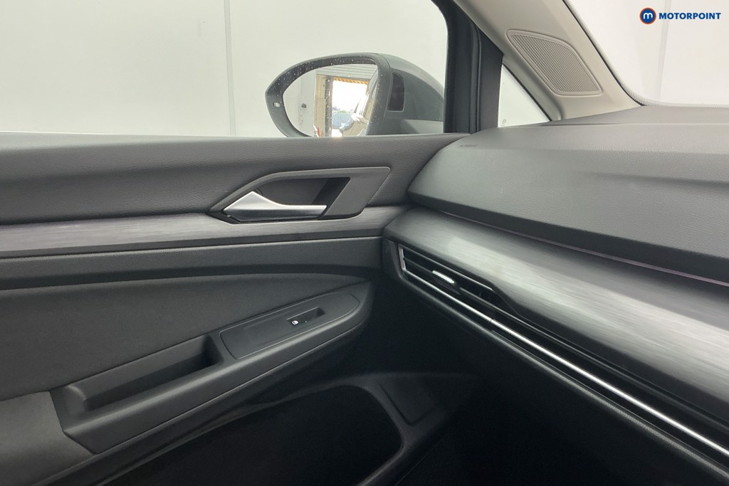 Used Volkswagen Golf 2021 for sale - 76739166: Photo 26