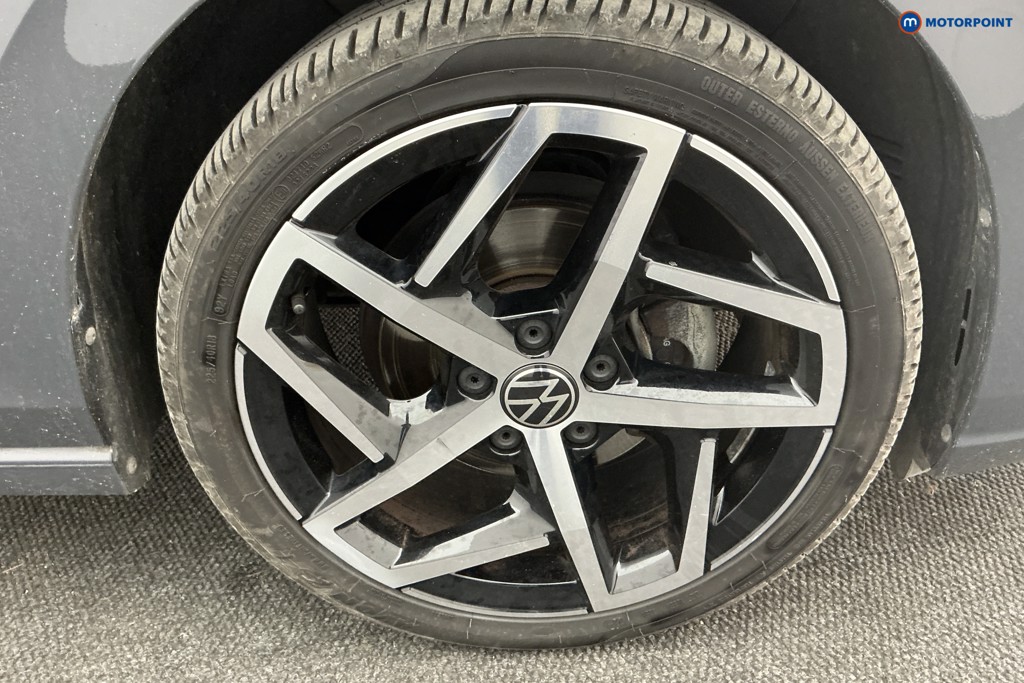 Used Volkswagen Golf 2021 for sale - 76739166: Photo 42