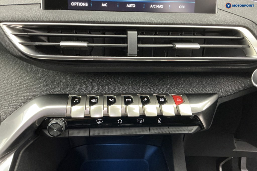 Used Peugeot 3008 2017 for sale - 76946199: Photo 25