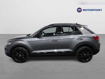 Used Volkswagen T-Roc 2021 for sale - 78162769: Photo