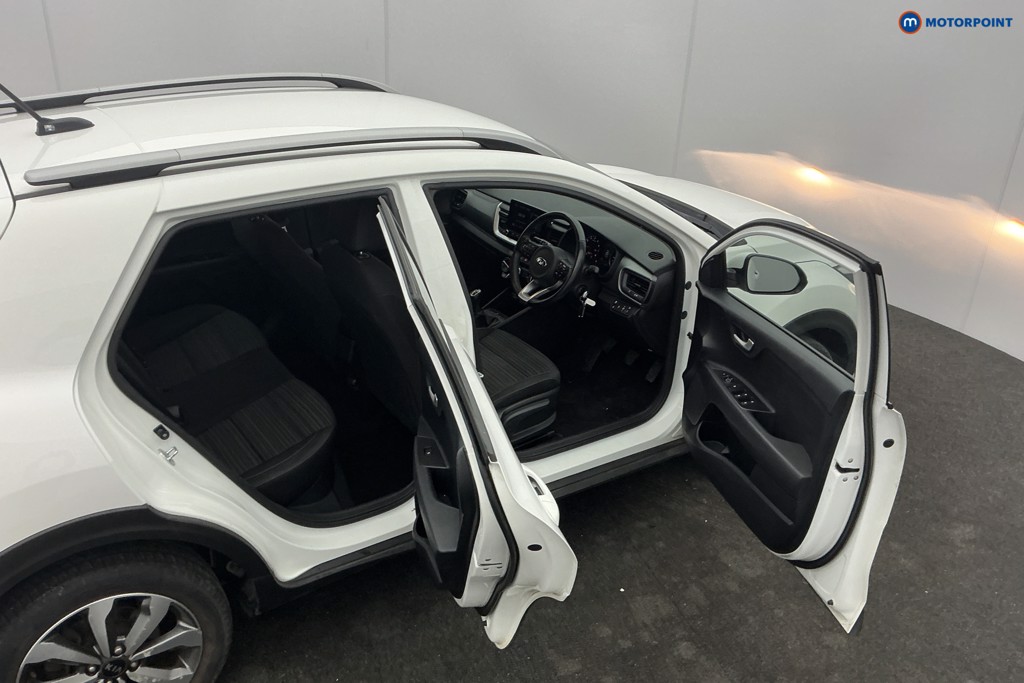 Used Kia Stonic 2021 for sale - 77741180: Photo 13