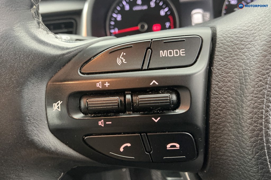 Used Kia Stonic 2021 for sale - 77741180: Photo 29