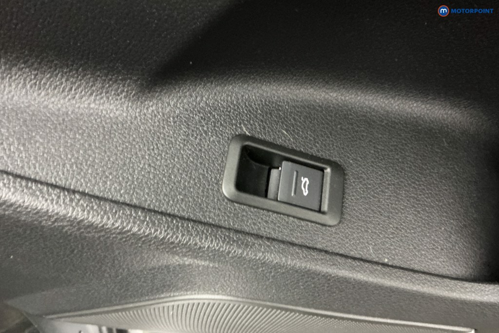 Used Audi Q3 2020 for sale - 78015546: Photo 36