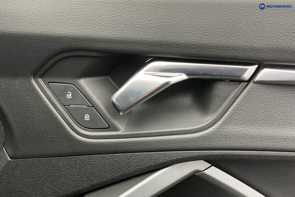 Used Audi Q3 2020 for sale - 78015546: Photo 37