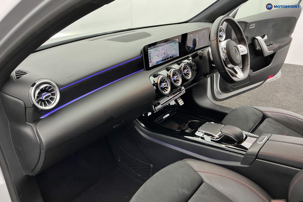 Used Mercedes-Benz A-Class 2019 for sale - 76949370: Photo 17