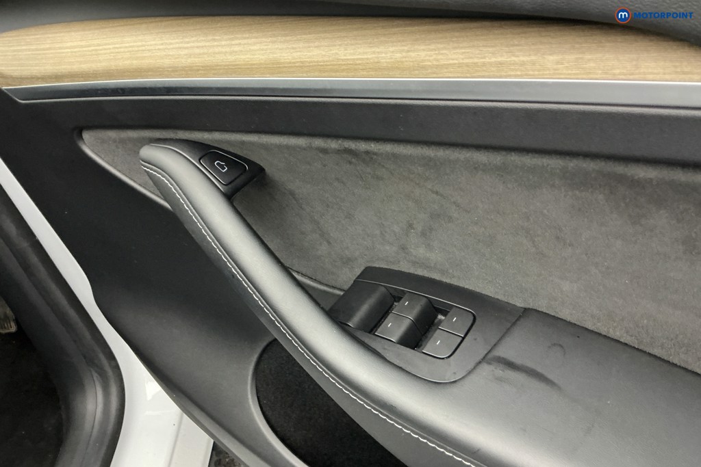 Used Tesla Model Y 2022 for sale - 76340916: Photo 32