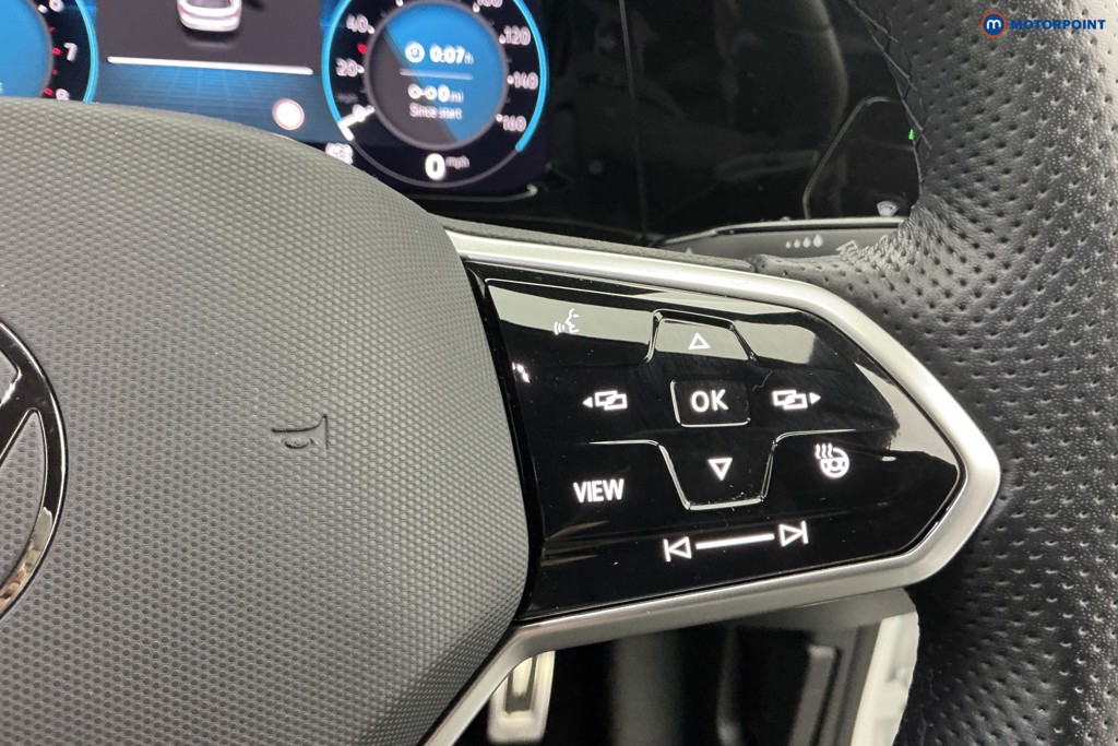 Used Volkswagen Golf 2023 for sale - 77951501: Photo 32