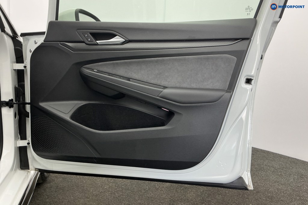 Used Volkswagen Golf 2023 for sale - 77951501: Photo 34