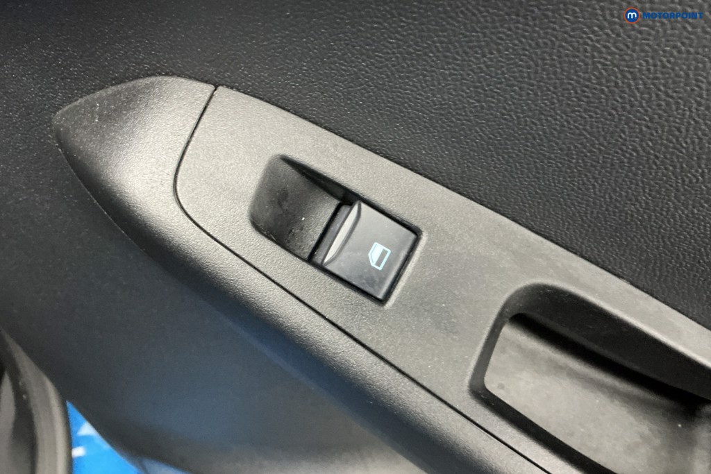 Used Ford Puma 2025 for sale - 76980197: Photo 33