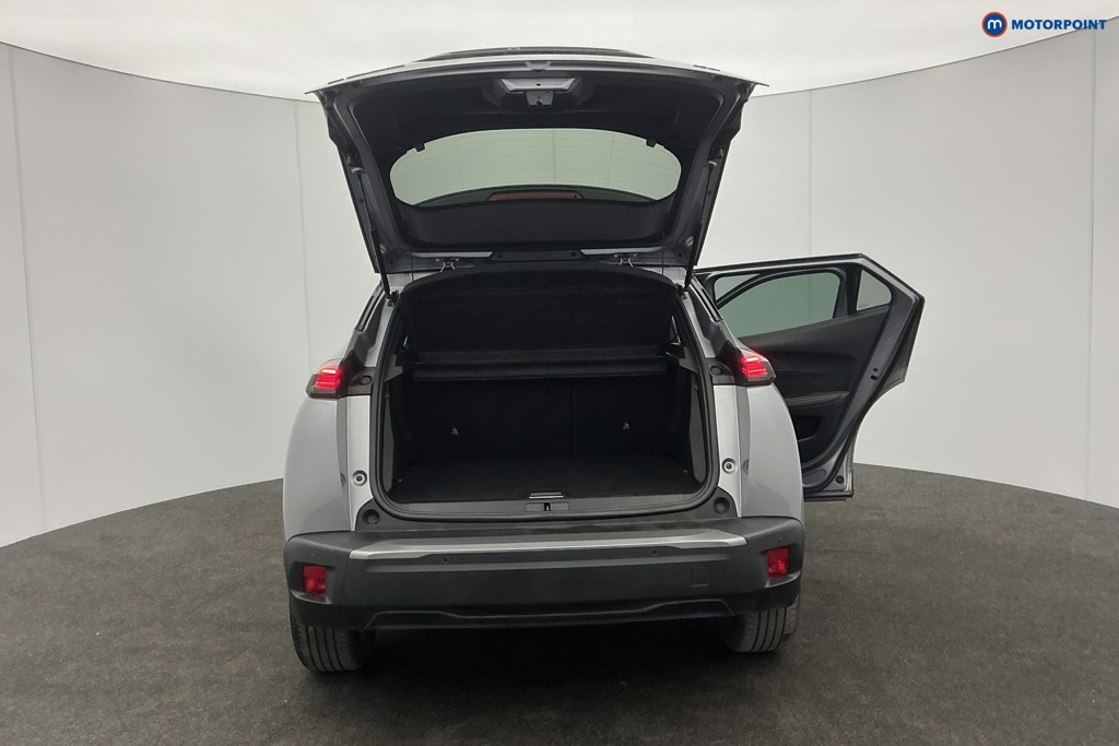 Used Peugeot 2008 2024 for sale - 77888908: Photo 12