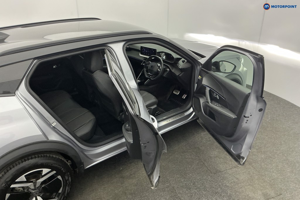 Used Peugeot 2008 2024 for sale - 77888908: Photo 13