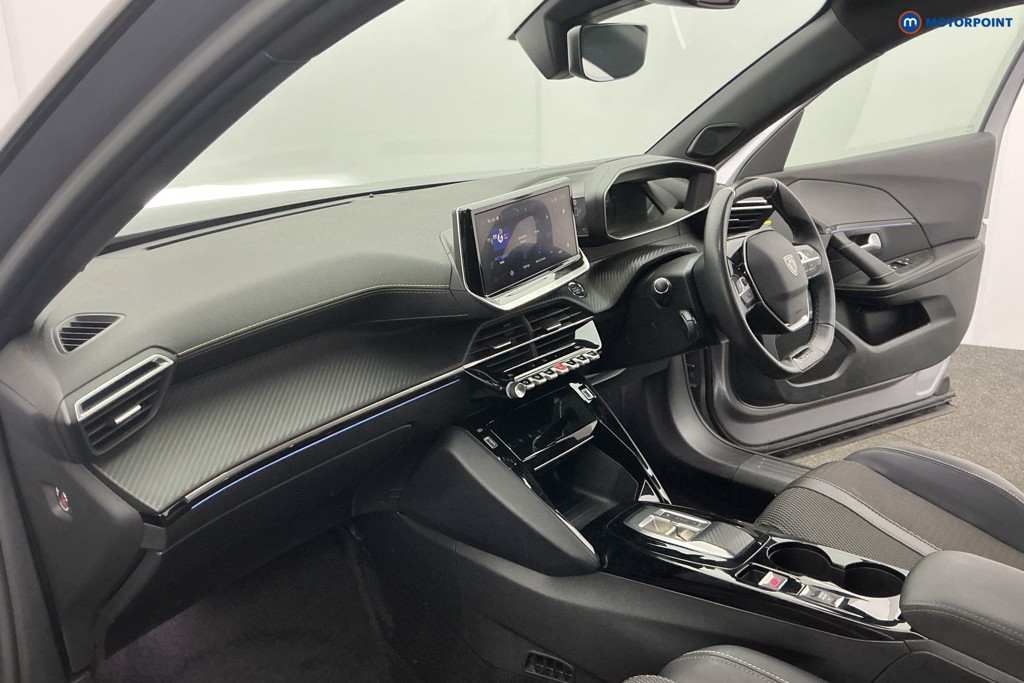 Used Peugeot 2008 2024 for sale - 77888908: Photo 18