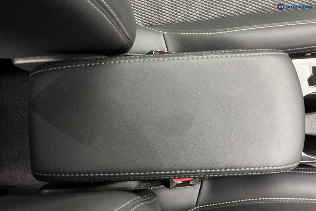 Used Peugeot 2008 2024 for sale - 77888908: Photo 25