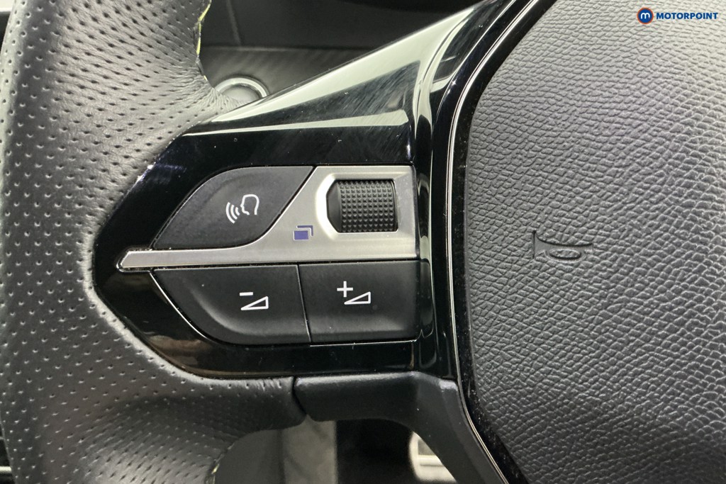 Used Peugeot 2008 2024 for sale - 77888908: Photo 31