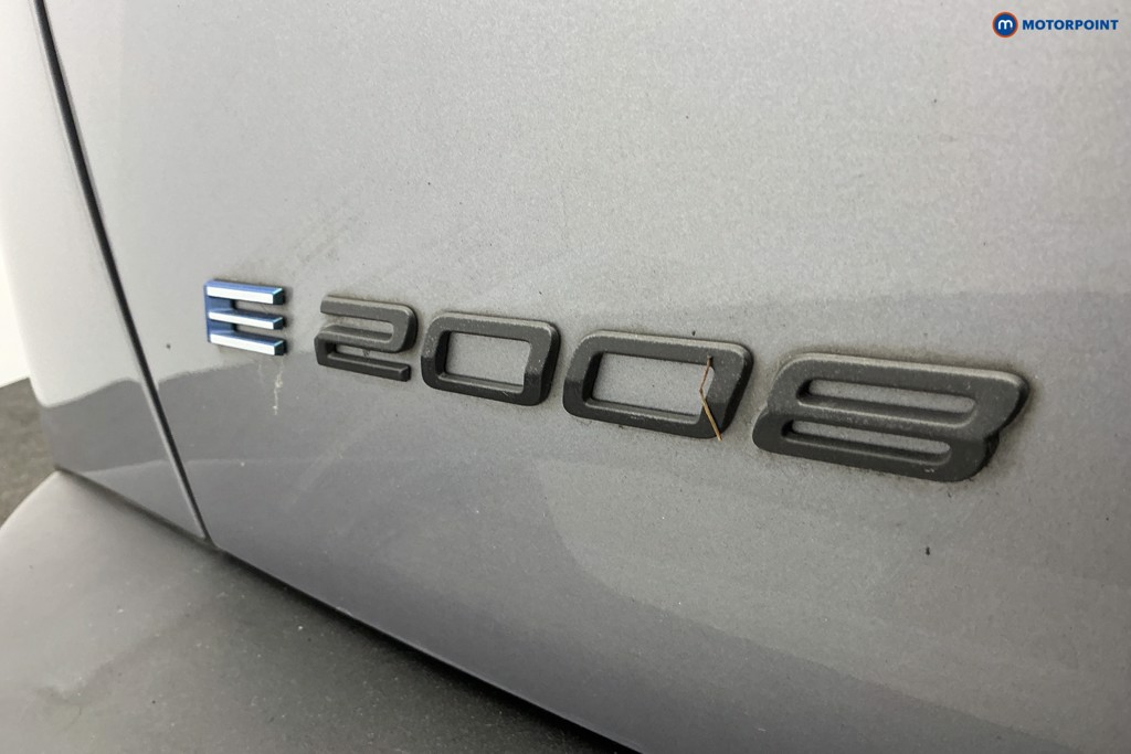 Used Peugeot 2008 2024 for sale - 77888908: Photo 41