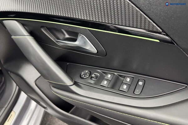 Used Peugeot 208 2023 for sale - 76131852: Photo 31