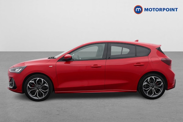 Used Ford Focus 2023 for sale - 76157553: Photo 4