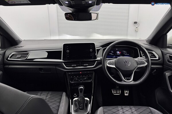 Used Volkswagen T-Roc 2024 for sale - 76117859: Photo 19