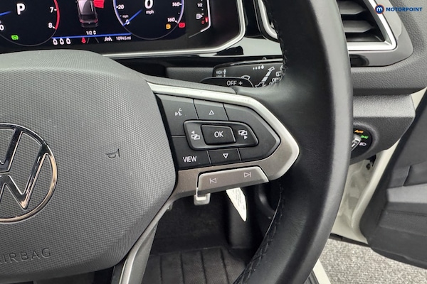 Used Volkswagen T-Roc 2024 for sale - 76117859: Photo 21