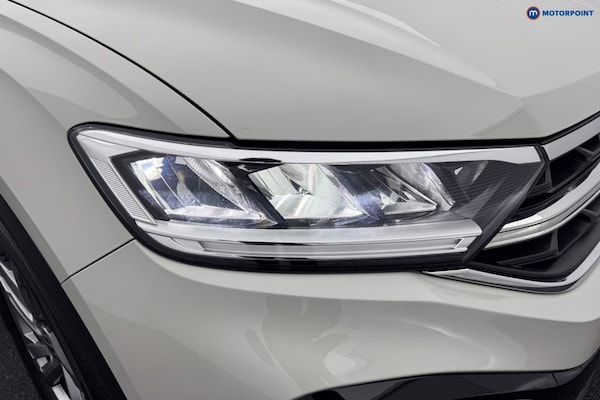 Used Volkswagen T-Roc 2024 for sale - 76117859: Photo 30