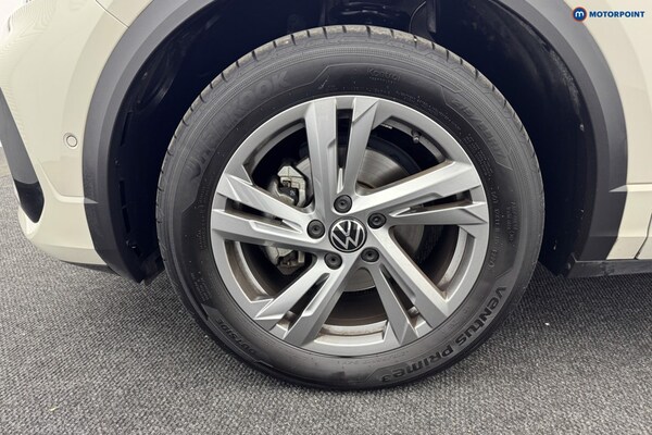 Used Volkswagen T-Roc 2024 for sale - 76117859: Photo 34