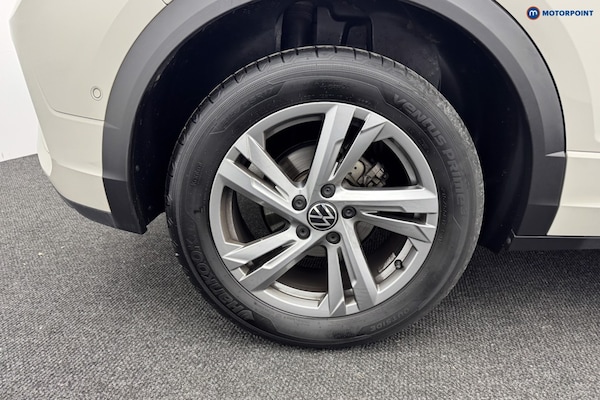 Used Volkswagen T-Roc 2024 for sale - 76117859: Photo 36