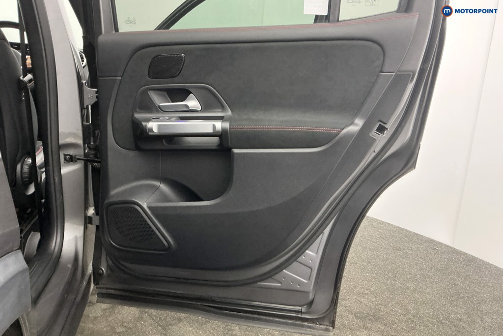 Used Mercedes-Benz GLB 2021 for sale - 78081952: Photo 42