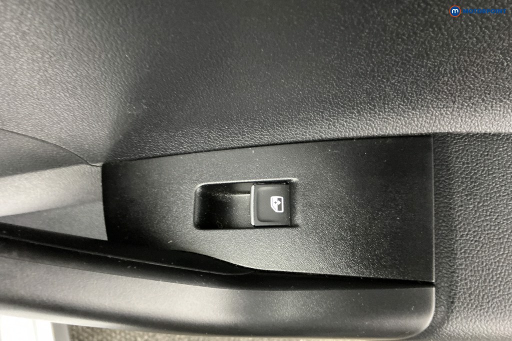 Used Volkswagen Polo 2022 for sale - 78180533: Photo 37