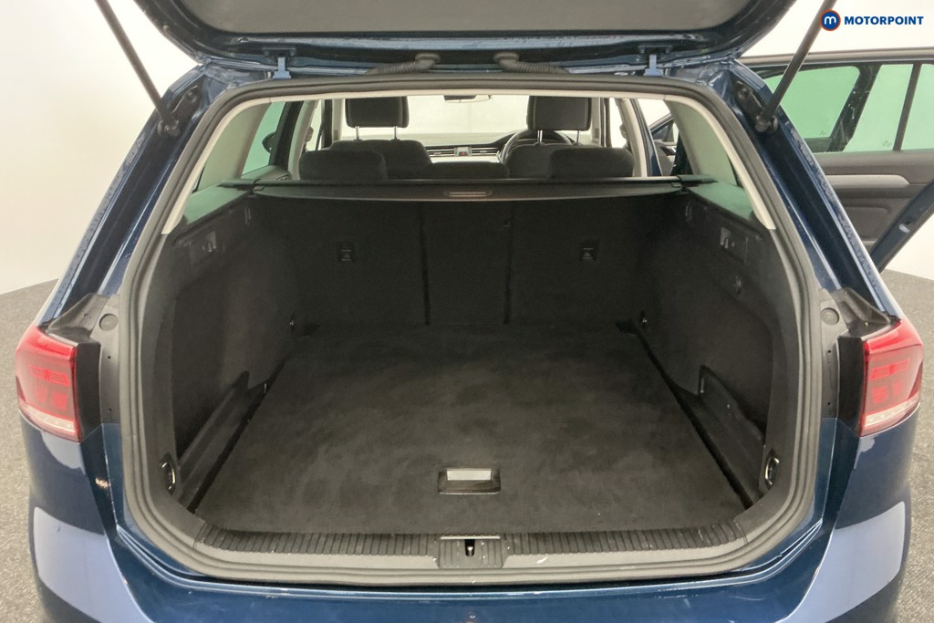 Used Volkswagen Passat 2021 for sale - 76892579: Photo 11