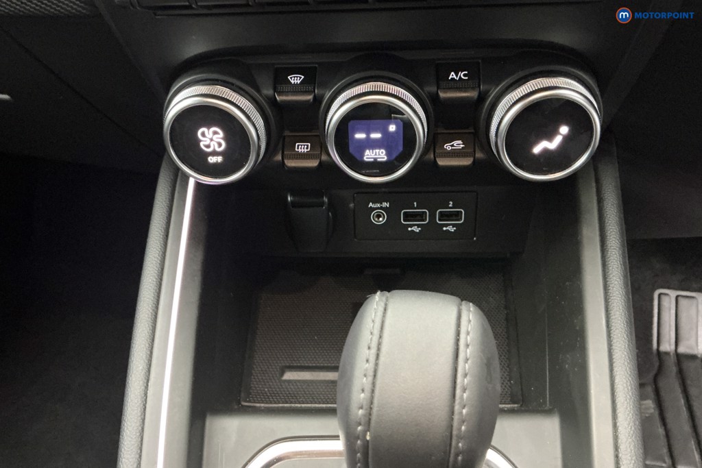 Used Renault Clio 2023 for sale - 78078426: Photo 25