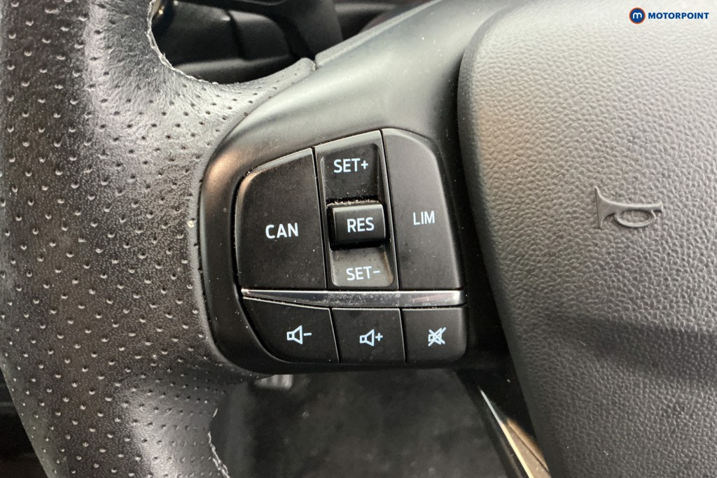 Used Ford Fiesta 2018 for sale - 76565779: Photo 14
