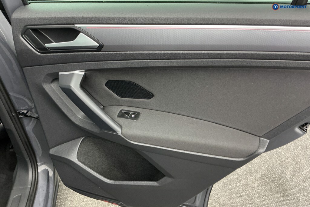 Used Volkswagen Tiguan 2022 for sale - 76797370: Photo 32